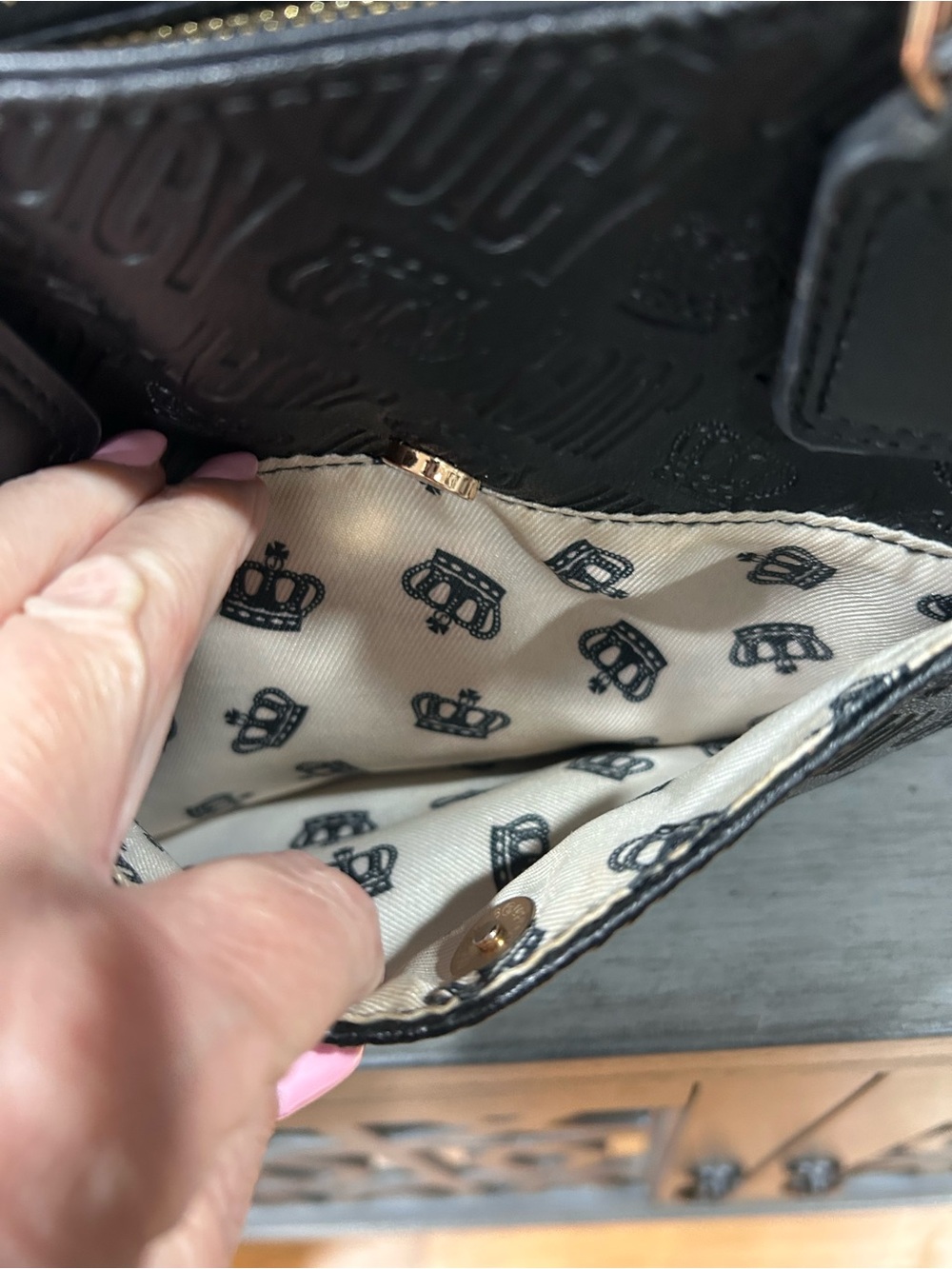 Juicy Couture Black Embossed Logo Tote with Gold Hardware - Picture 5 of 12